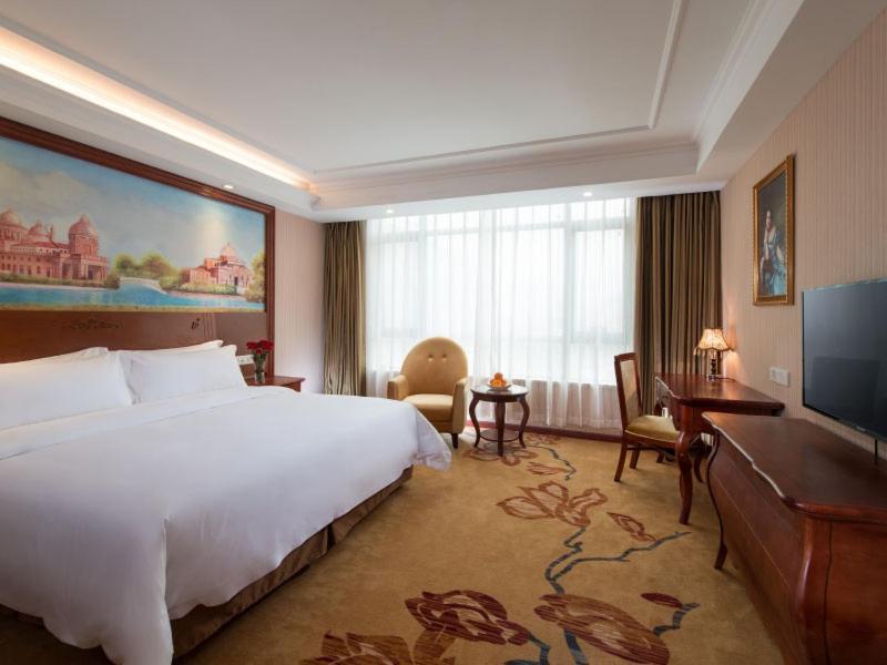 Vienna Hotel Puning South Huancheng Road High-Speed Train Station المظهر الخارجي الصورة